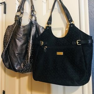 2 purses